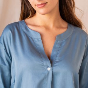 Liquette femme col tunisien « Uni bleu satin »